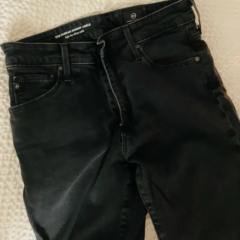 AG Farrah Skinny Ankle 27R - Picture 3 of 9